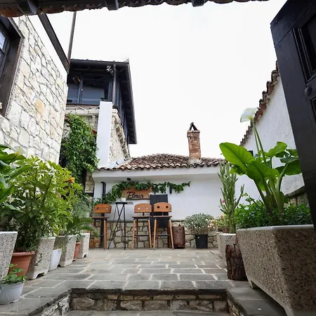 Hotel Elmar Berat
